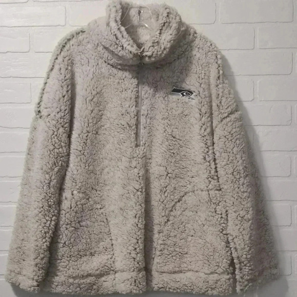 NFL Team Apparel Sherpa Pullover with Logo Seahawks Size: XL - Picture 1 of 5
